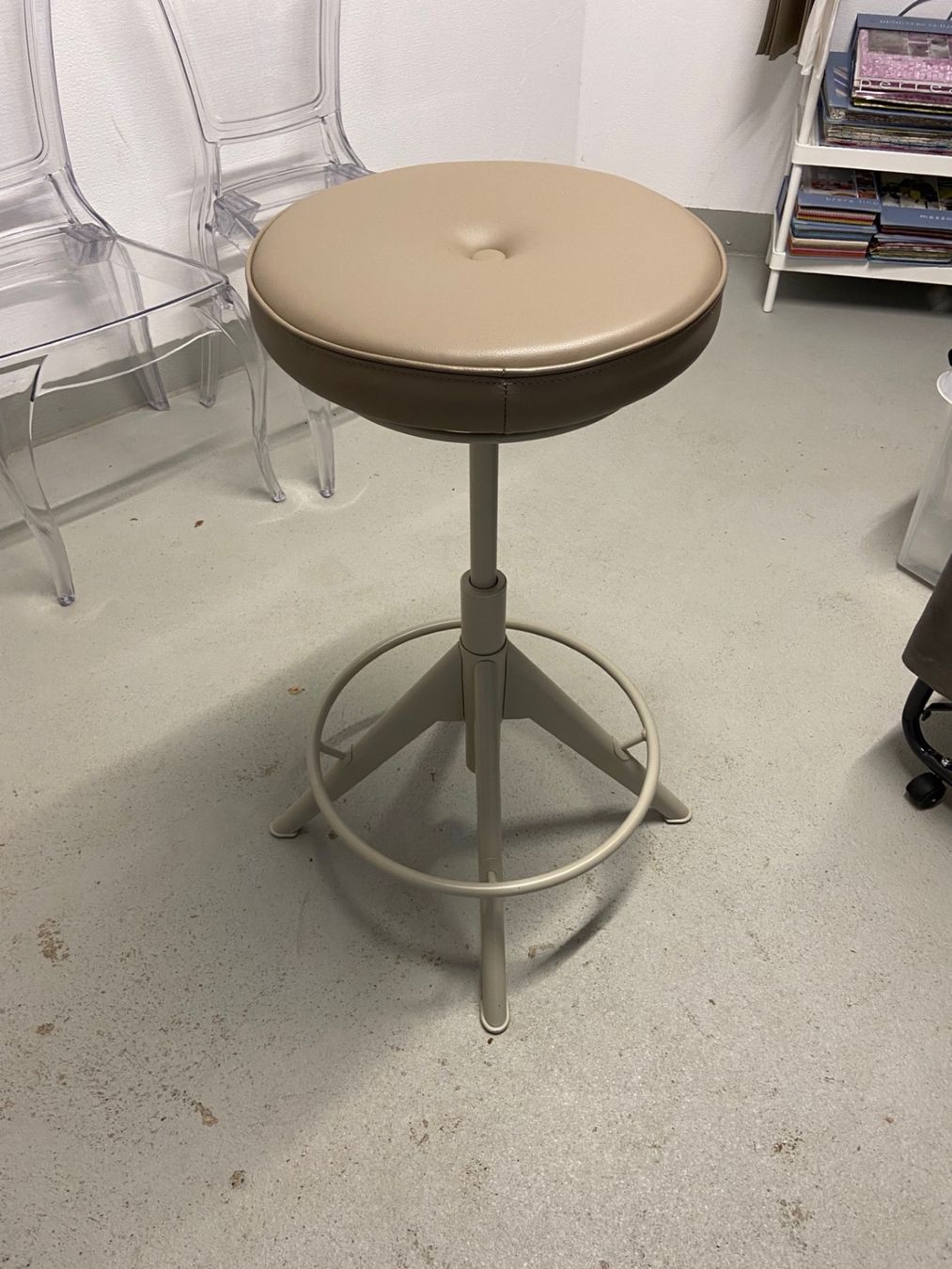 Ikea Sgabelli: IKEA Hocker – Usato da Wald ZH venduto da Dorita777777 1