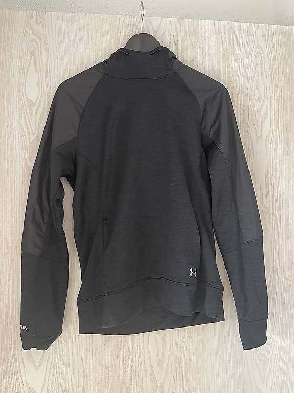 Under Armour Maglioni & Felpe: Under Armour Sweat-Pullis M – Usato da Schenkon venduto da Leoendli 2