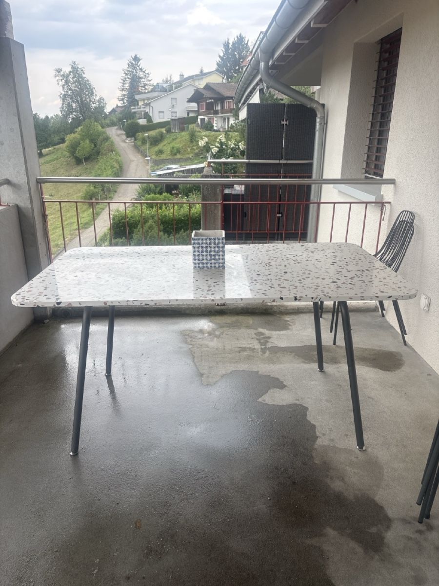 Set de table et chaises: Terrassentisch mit 6 Stuehlen, anthrazitfarben, Metall – D'occasion à Wettswil par zuerichind85