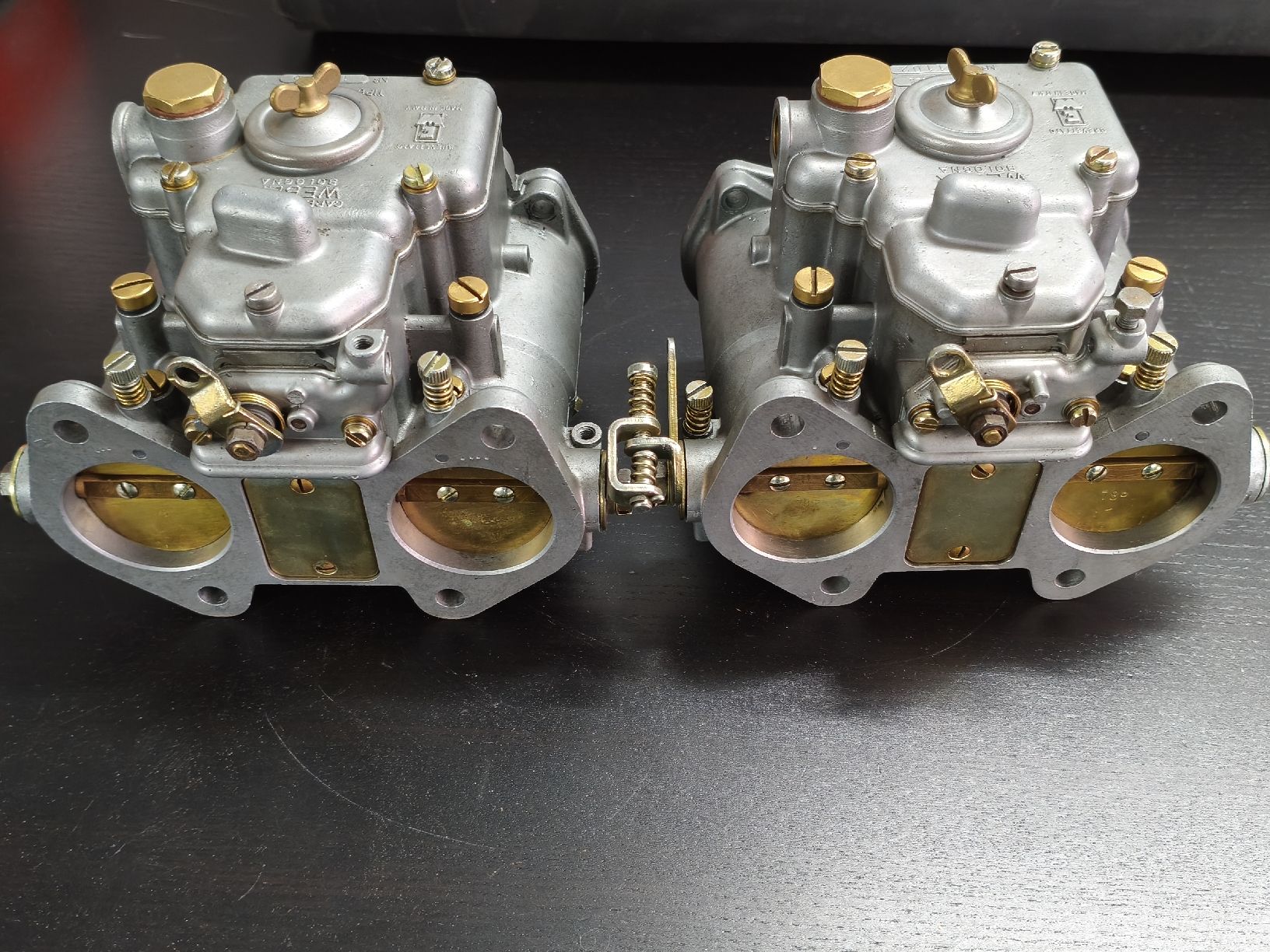 Tutti pezzi di ricambio auto: Weber 45 DCOE 9 Doppelvergaser – Usato da Dintikon venduto da Eru