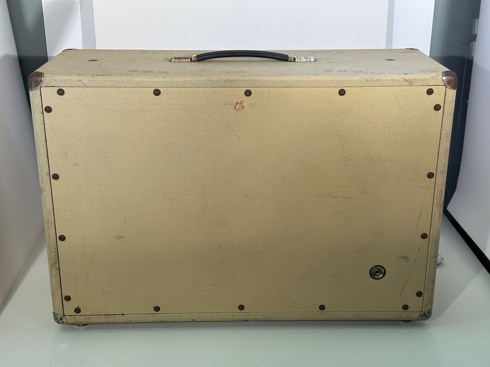 Casse acustiche: Echolette ET100 Bass Kabinett Deutscher Kopie von Fender – Usato da Wädenswil venduto da HobbyZimmer 5
