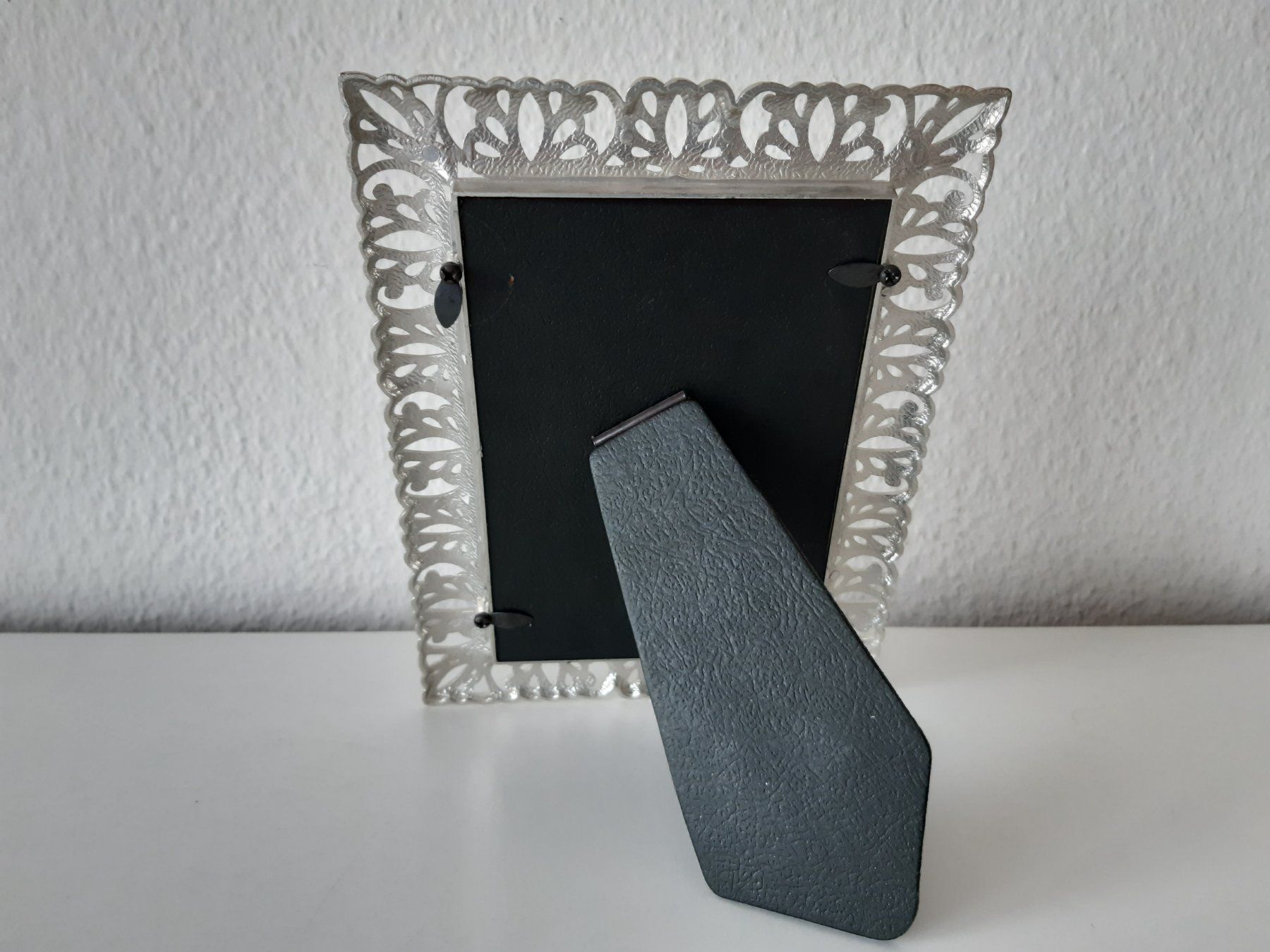Cornici: Fotorahmen Ornament Metall – Nuovo (secondo la descrizione) da Greifensee venduto da Foxglove 2