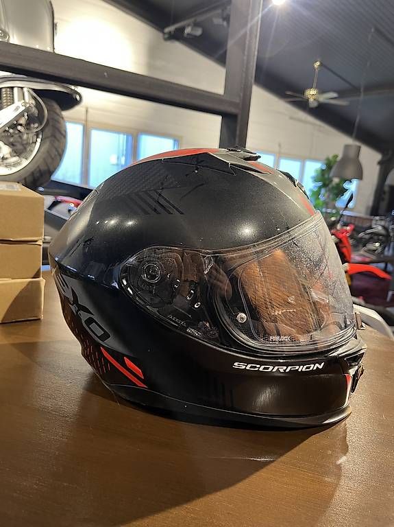 Caschi & visiere: Motorradhelm, Töffhelm, Helm – Usato da Altnau venduto da stormridermc
