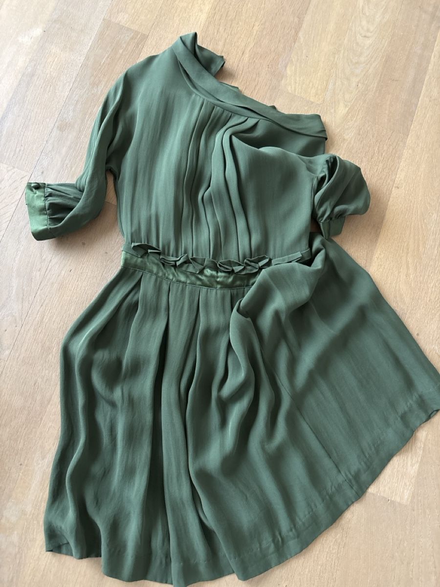 Vestiti: Seidenkleid – Usato da Sempach venduto da Regi3