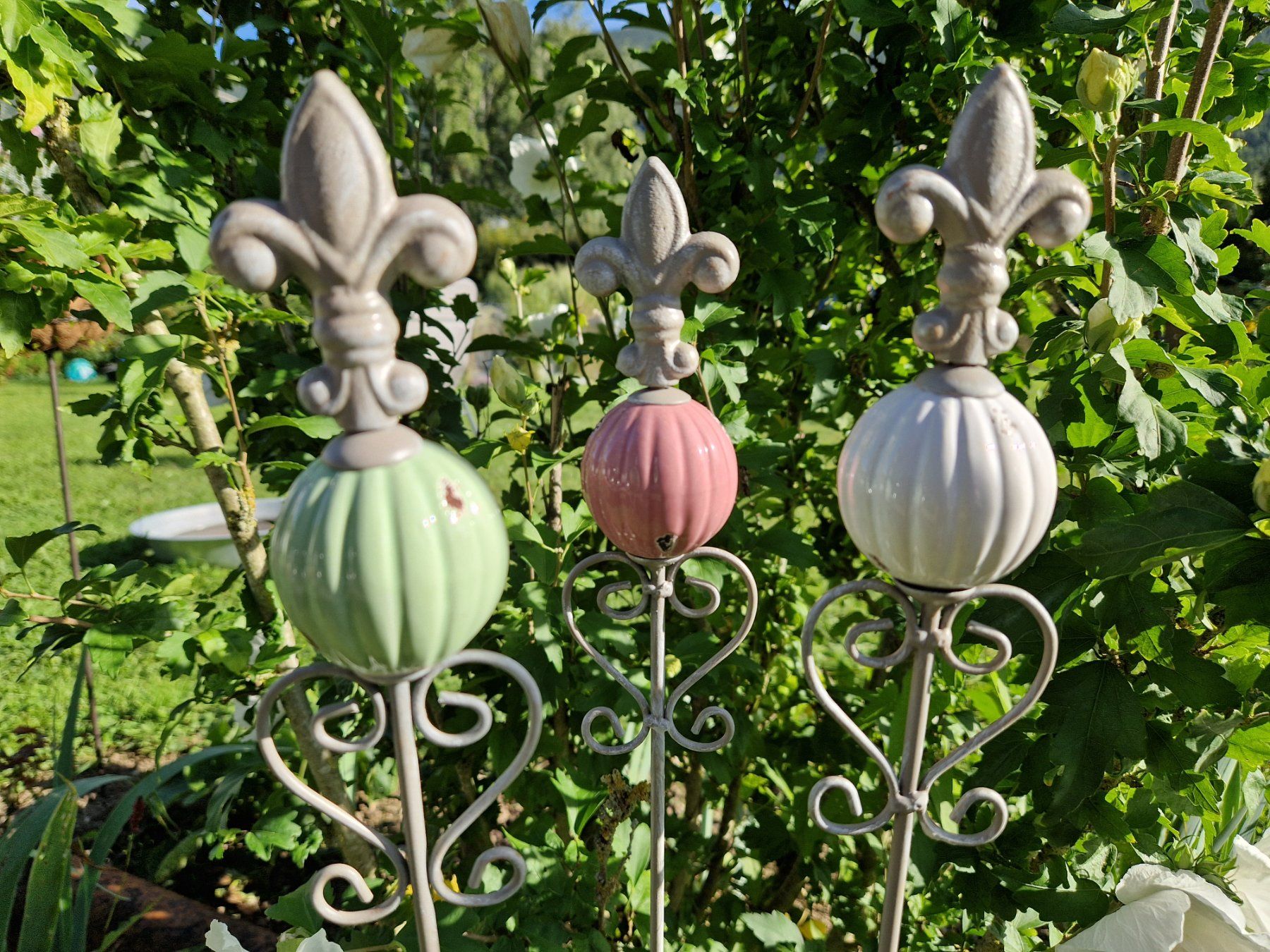 Tutte le decorazioni: Gartenstecker Keramik bunt 80cm – Nuovo e nell'imballaggio originale da Matzendorf venduto da Gartendeko-Shop