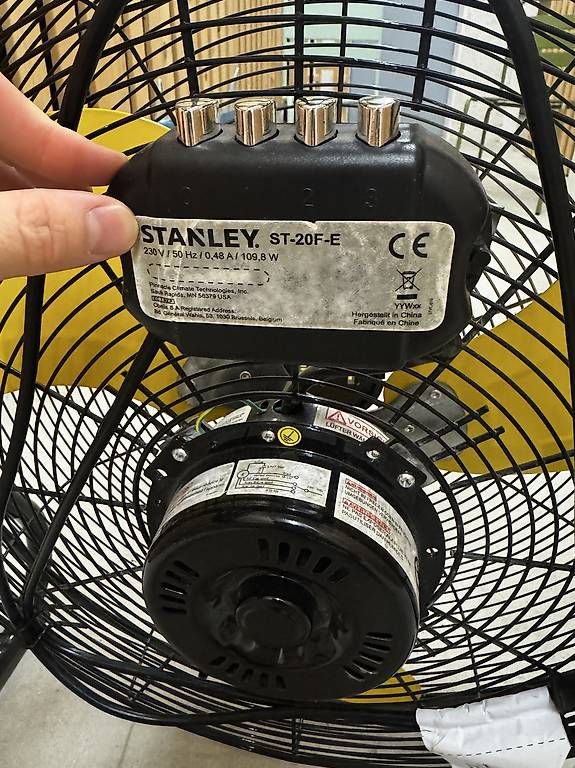 Ventilateurs: Stanley Ventilator – D'occasion à Glattpark(Opfikon) par mau5hax 1