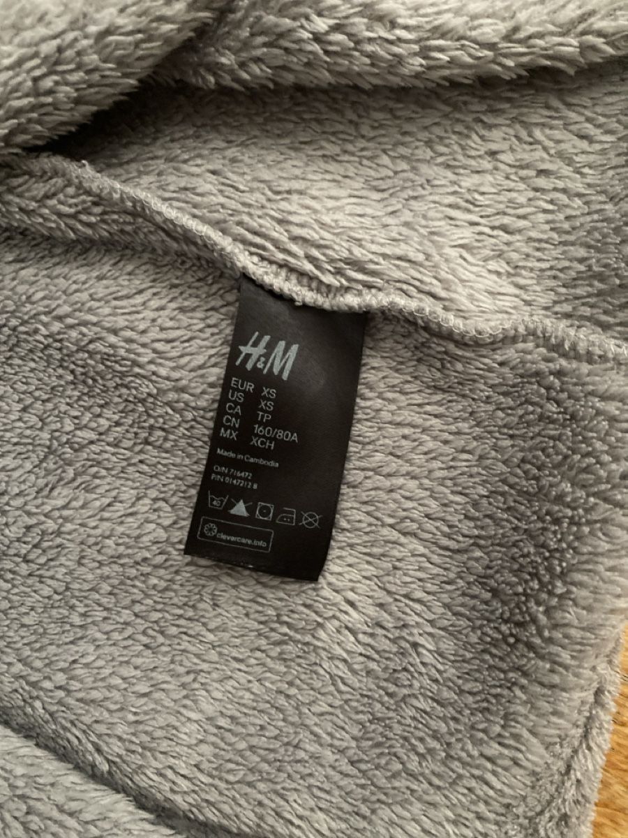 H&M Bademäntel: Bademantel H&M Grösse XS – Gebraucht aus Wettingen von vpr_9gz6 2