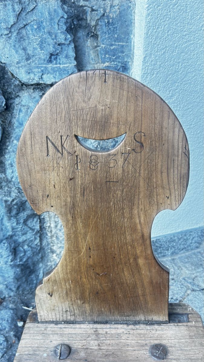 Sedie: antik: stabelle, holzstuhl – Usato da sargans venduto da lnoa 1