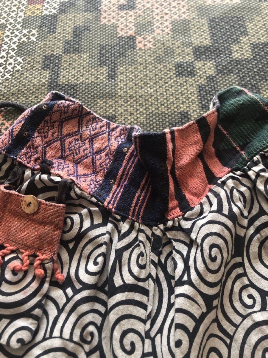 Pantaloni: Pantalon original - Taille unique (S/M) – Usato da Biel/Bienne venduto da Lianumi 2