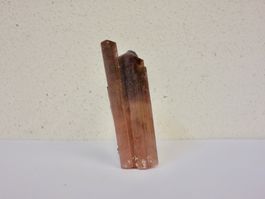 TURMALIN KRISTALL 177.5ct 63 x 20 x 17 mm NATUR SKULPTUR