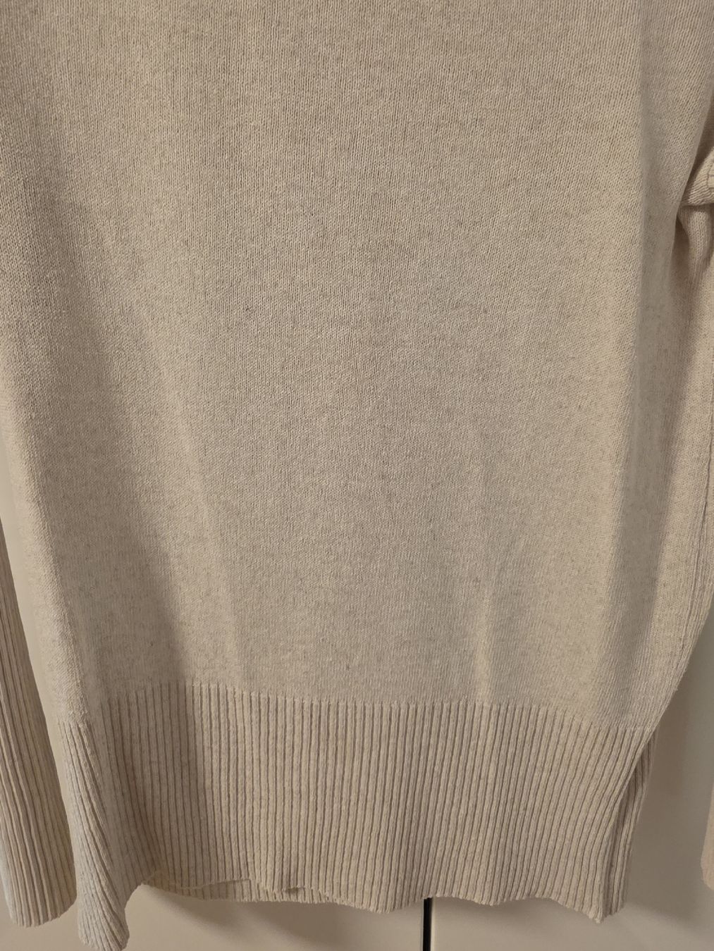 Massimo Dutti Pullover & Sweatshirts: Beige pullover from Massimo Dutti – Gebraucht aus Zürich von lit_n7pb 3