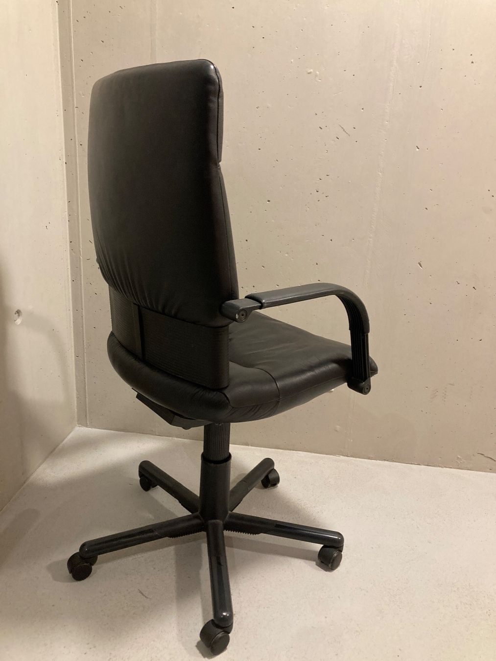 Vitra Sedie: Vitra Bellini Figura – Usato da Romanshorn venduto da wavelord75 4