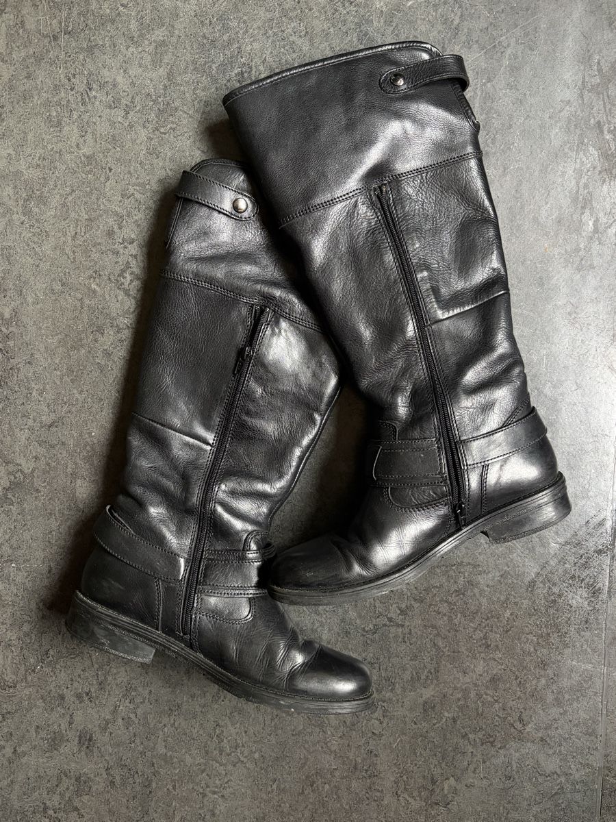 Damenschuhe: Damen Stiefel Leder schwarz gefüttert – Gebraucht aus Zürich von megastored 1