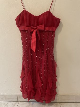 Rotes Cocktailkleid von Magic Nights, Gr.8/40Neu