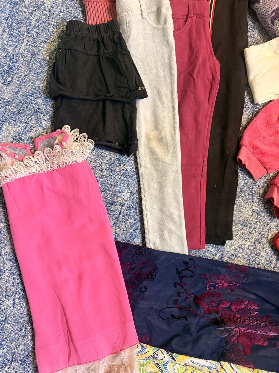 Lotti & Set di vestiti: Mädchen Kleider Paket 122/128 – Usato da Amlikon-Bissegg venduto da Rose_Rose 6