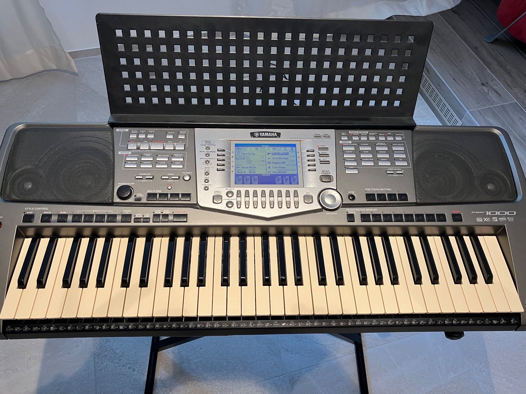Yamaha Musikinstrumente: Keyboard Yamaha PSR1000 – Gebraucht aus Stäfa von Sydney13 1