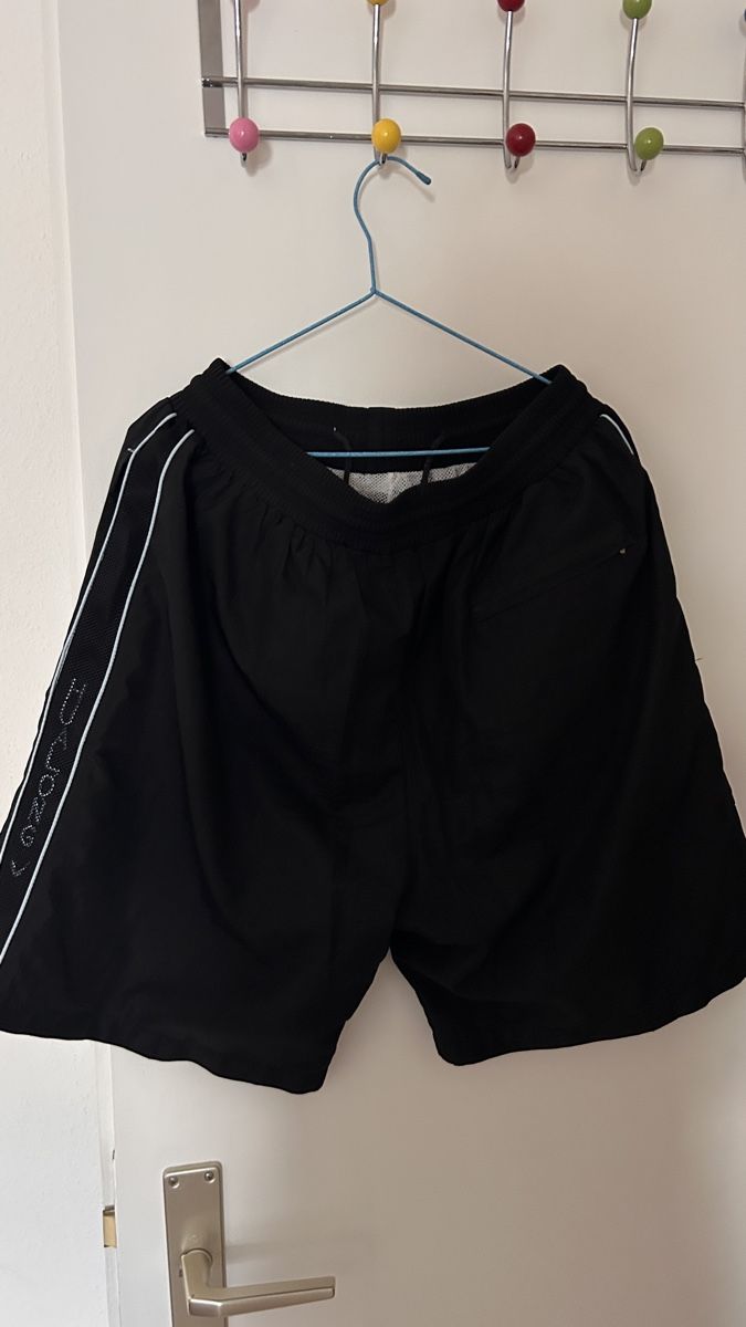 Pantaloni: Shorts black with white trim men's size M – Usato da Genève venduto da Noemie.wrmsi 1