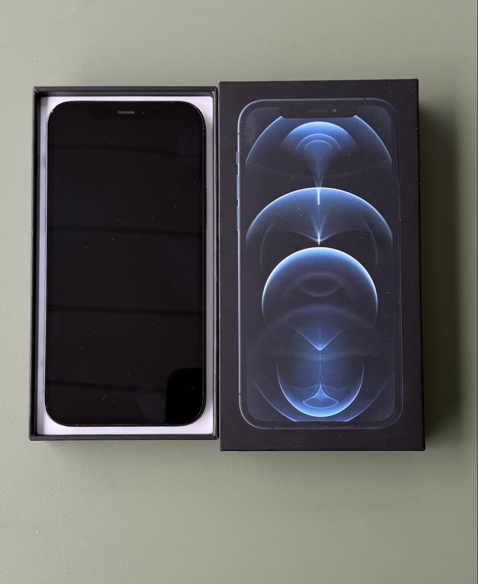 Apple Telefoni cellulari / Smartphones: iPhone 12 Pro 128GB bleu avec boite bon état – Usato da Troinex venduto da duboisf8