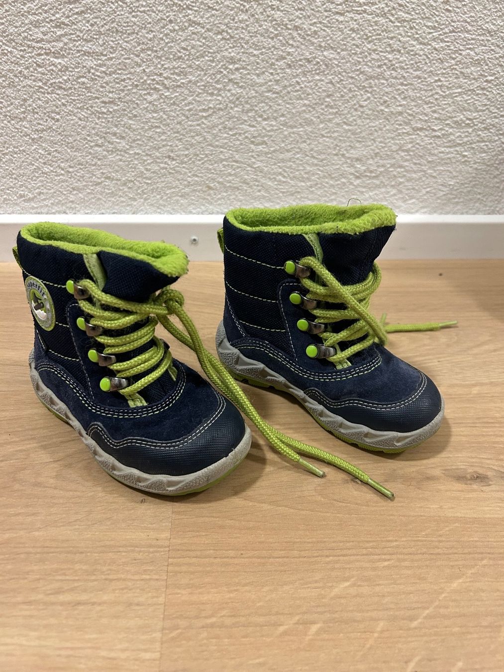 Superfit Scarpe per ragazzi: Superfit Gore-tex Winterschuhe – Usato da St. Gallen venduto da Kiwi023