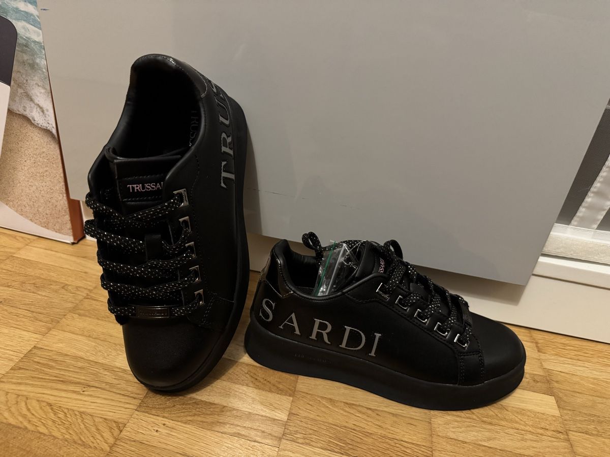 Trussardi Scarpe da donna: Basket Trussardi – Nuovo (secondo la descrizione) da Grand-Lancy venduto da Didine015