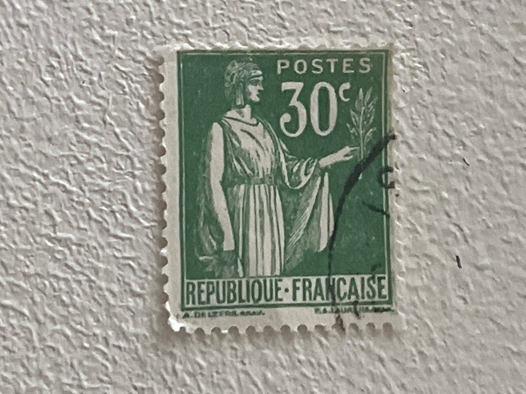 Tutti i francobolli: France Briefmarken (Gratis-Versand) – Usato da Chiasso venduto da AzenYa