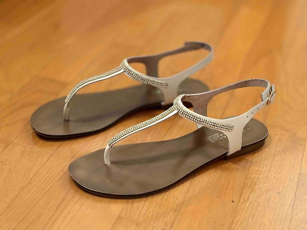 Scarpe da donna: Sandali infradito eleganti donna - numero 40 – Usato da Oggio venduto da chi_7gpd 1