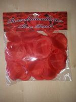 Künstliche Rosenblütenblätter neu