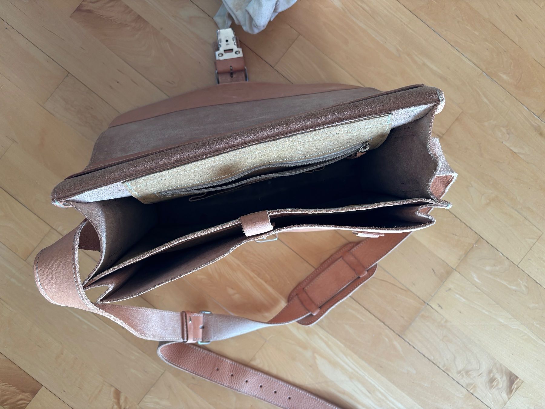 Borse: EM-EL Leather Satchel Bag – Usato da Zürich venduto da BorjaCastillo 2