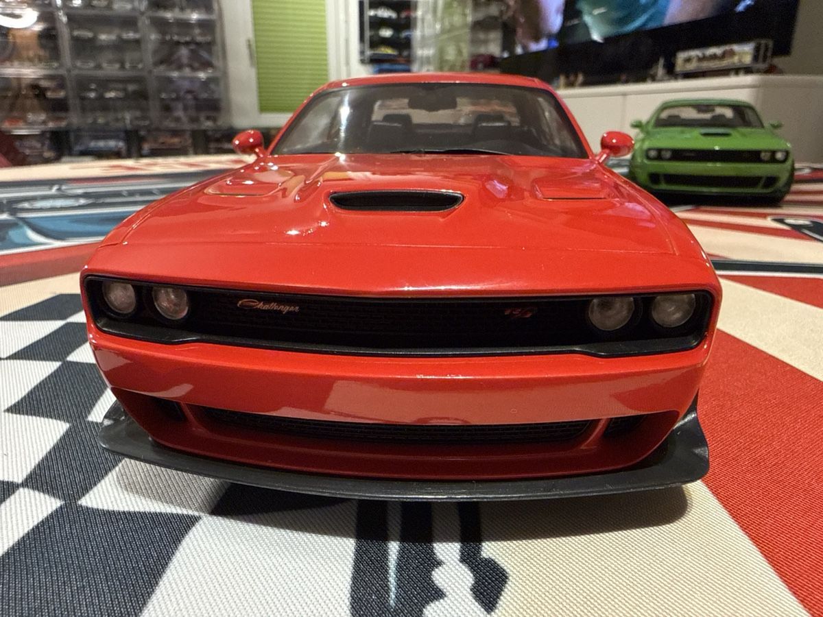 Dodge Modellini d'auto: Dodge Challenger SRT Demon, rot, Modellauto, 1:18, Top! – Nuovo (secondo la descrizione) da Basel venduto da Zomeg 2