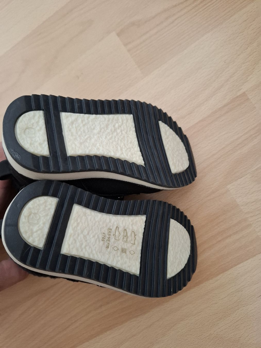 Scarpe per ragazzi: chaussure montante t21 neuve  – Nuovo (secondo la descrizione) da Fully venduto da Taaat 2