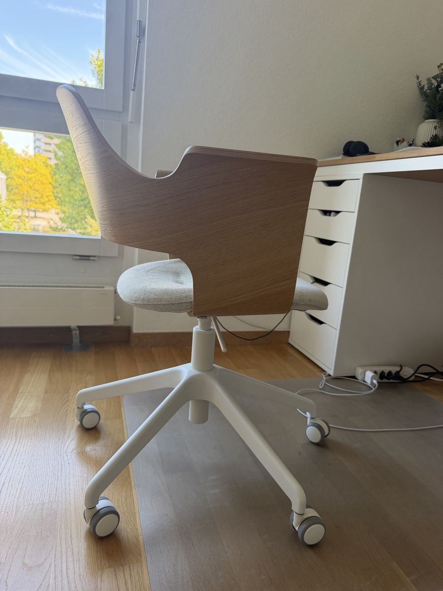 Ikea Sedie: IKEA Bürostuhl FJÄLLBERGET Eichenfurnier – Usato da Olten venduto da Ultrarunner21