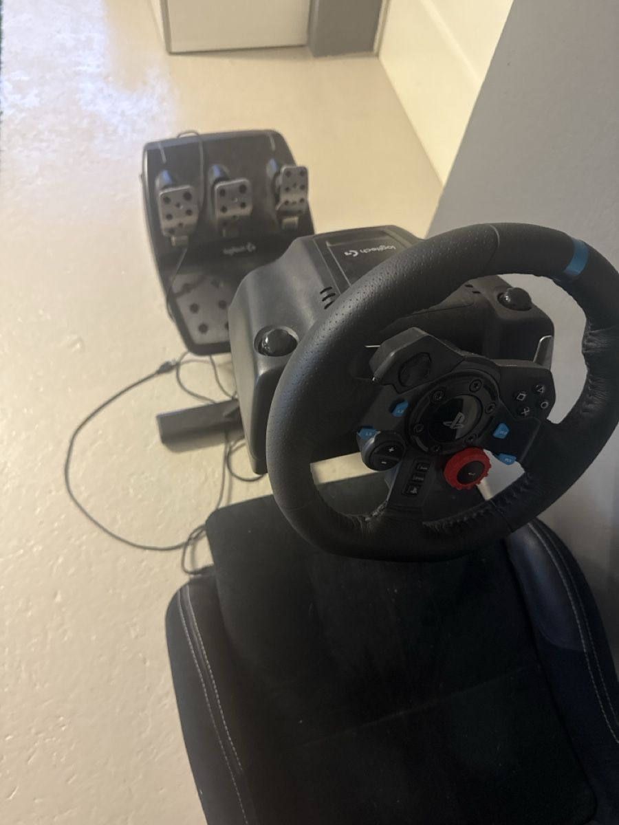 Chaises: Playseat mit G29(ps4) – D'occasion à Pratteln par wil_rv5l