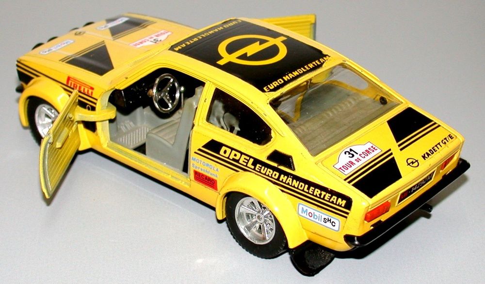 Opel Kadett C Coupé GT/E Rally BBURAGO 1:24