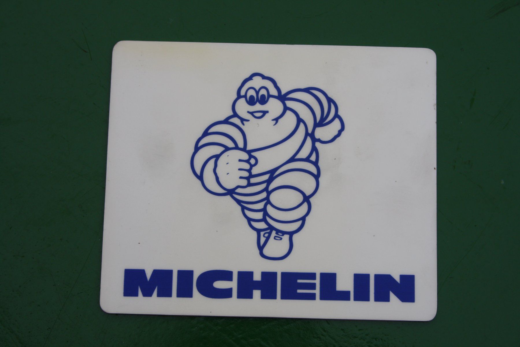 Tutti gli attrezzi: MICHELIN BIBENDUM EISKRATZER VINTAGE – Usato da Wauwil venduto da Pneuedy 4
