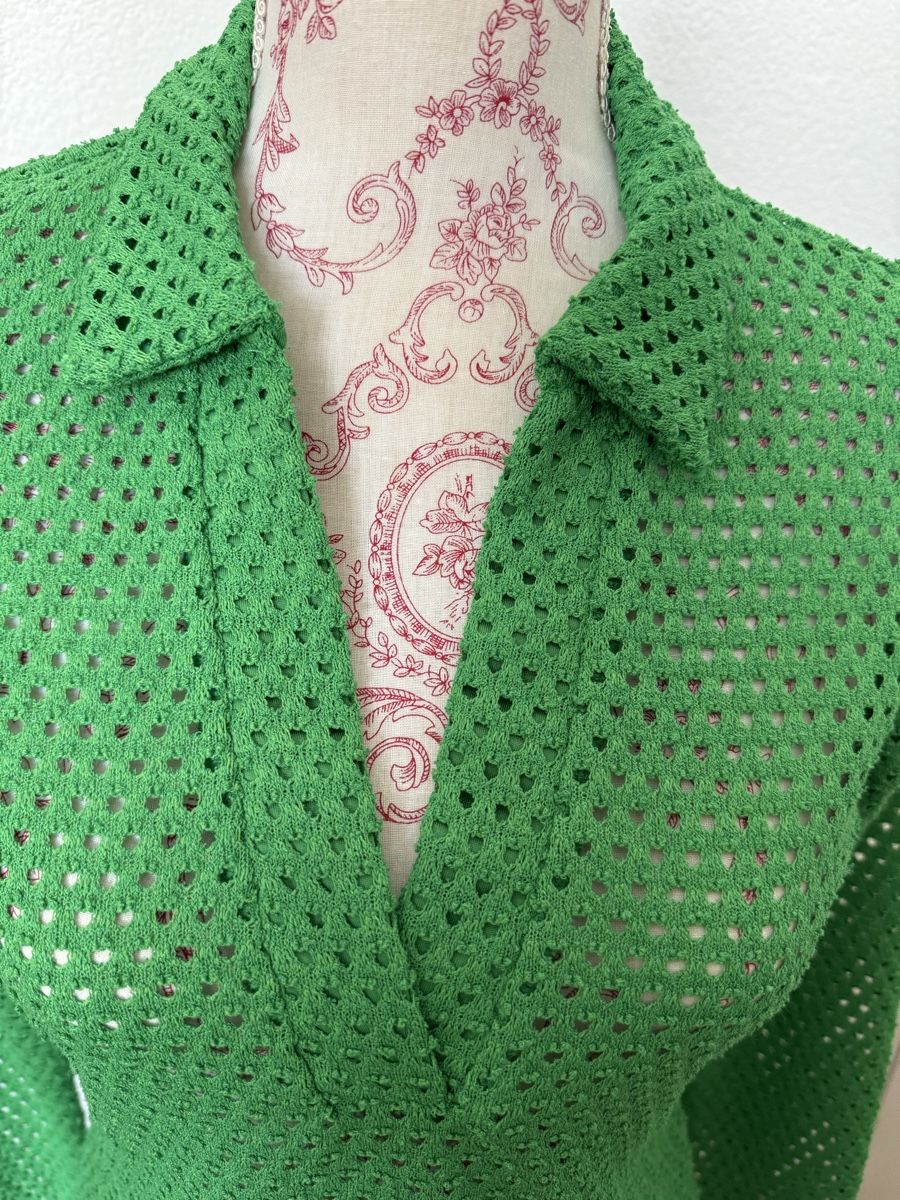 H&M T-shirt: H&M Langarm Shirt mit Kragen – Usato da Schöftland venduto da Guccigirl 2