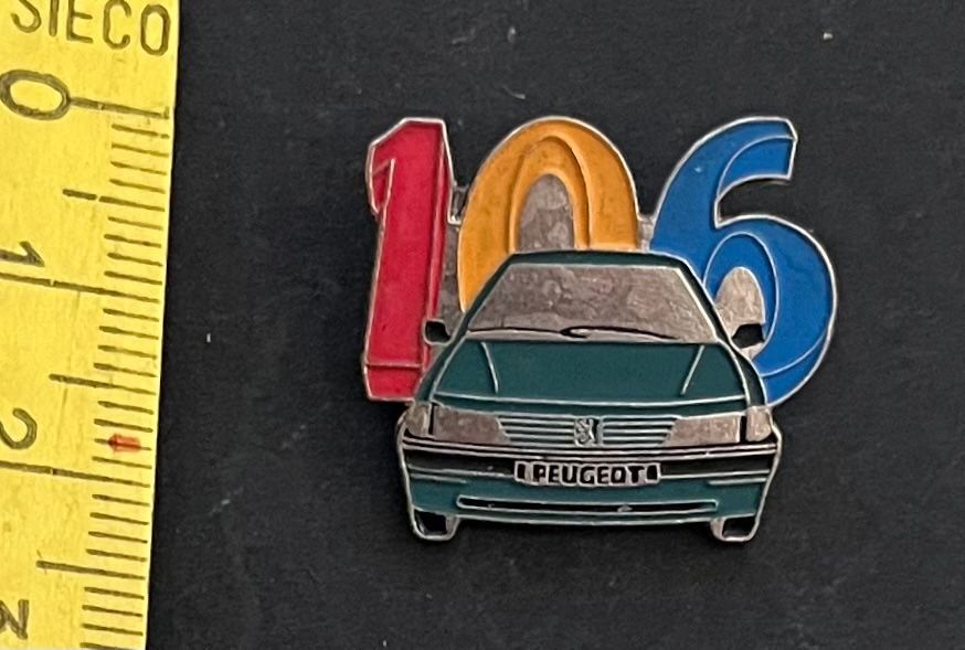 Peugeot Plaketten & Abzeichen: Peugeot 106 / Pin – Gebraucht aus Ostermundigen von DaxKarten-75