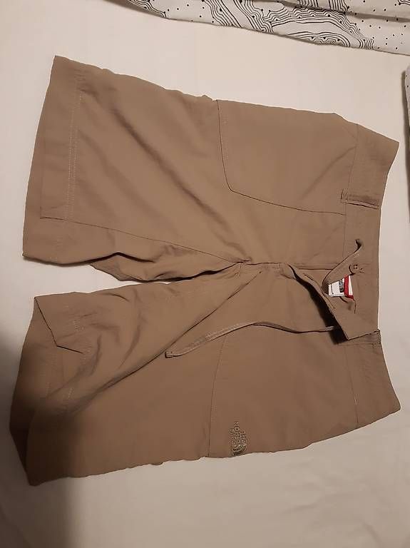 Pantaloni: North Face Shorts Gr 6 (M) – Usato da Zürich venduto da vladm