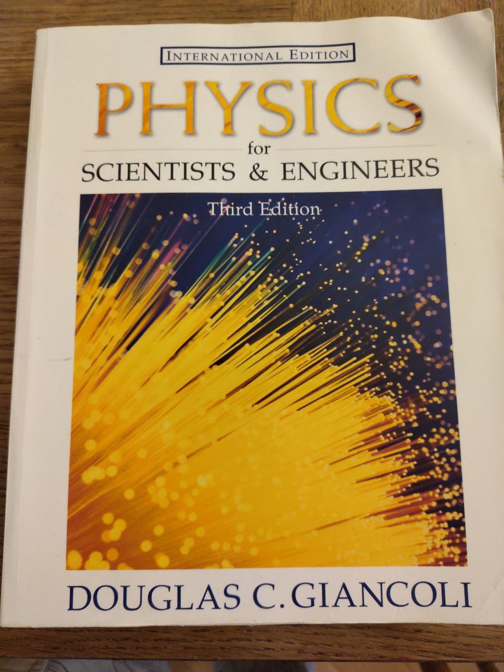 Bücher: Lehrbuch Physik "Physics for Scientists and Engineers" – Gebraucht aus Bern von eps_qm9d