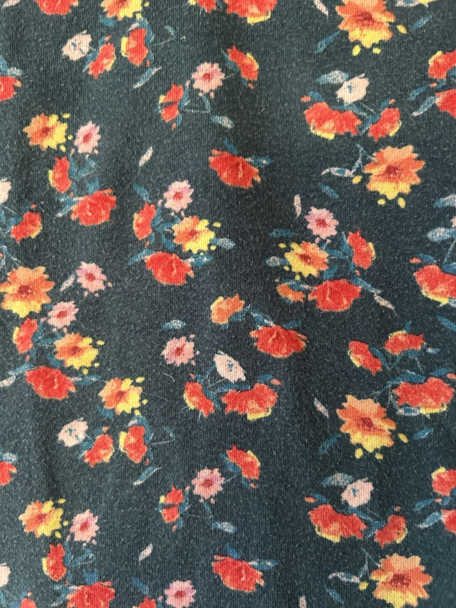 C&A T-shirt: C&A Sommershirt XS mit Blumenmuster! – Usato da Frauenfeld venduto da jae_vs6j 2