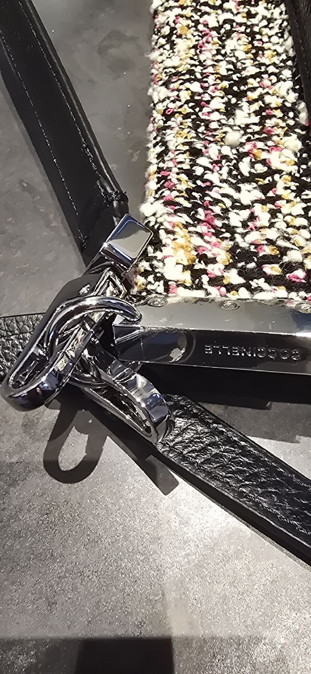 Coccinelle Taschen für Damen: Coccinelle Tasche,neuwertig – Neu (gemäss Beschreibung) aus Schönenwerd von violett03 6