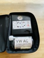 Original VW Reifenpannenset Luftkompressor und Dichtmittel
