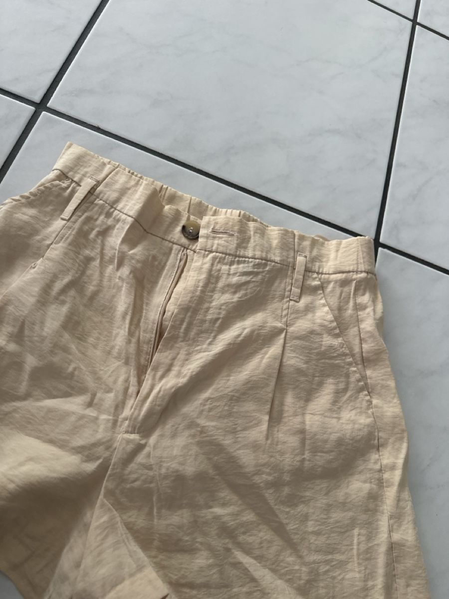 Zara Pantaloni: Zara Shorts  – Usato da Oberentfelden venduto da ulli03