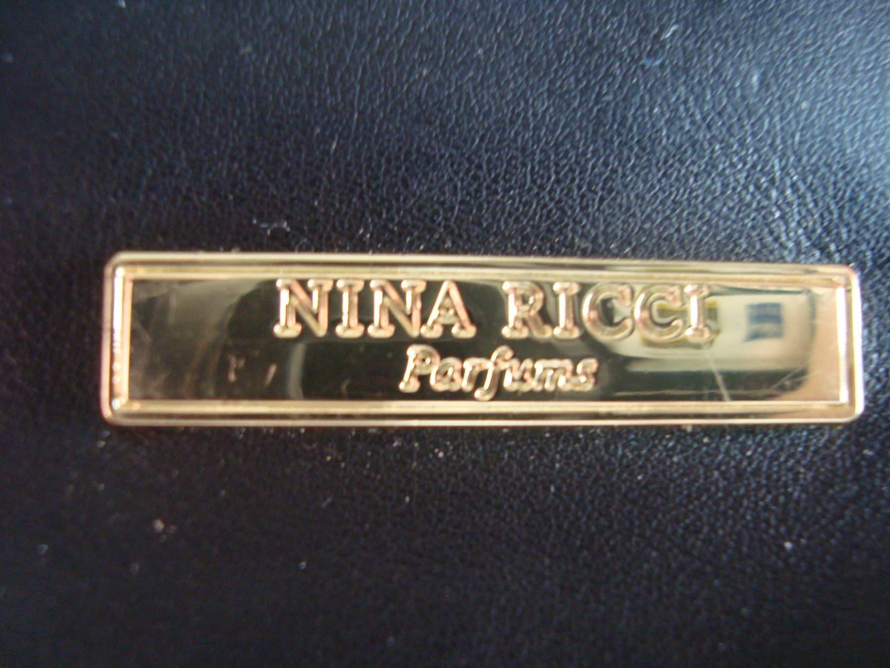 Nina Ricci Custodie per cosmetici: Trousse de maquillage Nina Ricci – Nuovo (secondo la descrizione) da Fribourg venduto da ruswil007 1