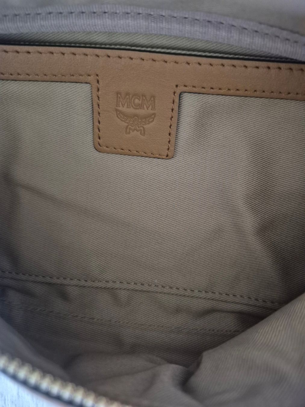 Mcm Borse: Neue MCM Belt Bag – Nuovo (secondo la descrizione) da Dottikon venduto da Pega7 8