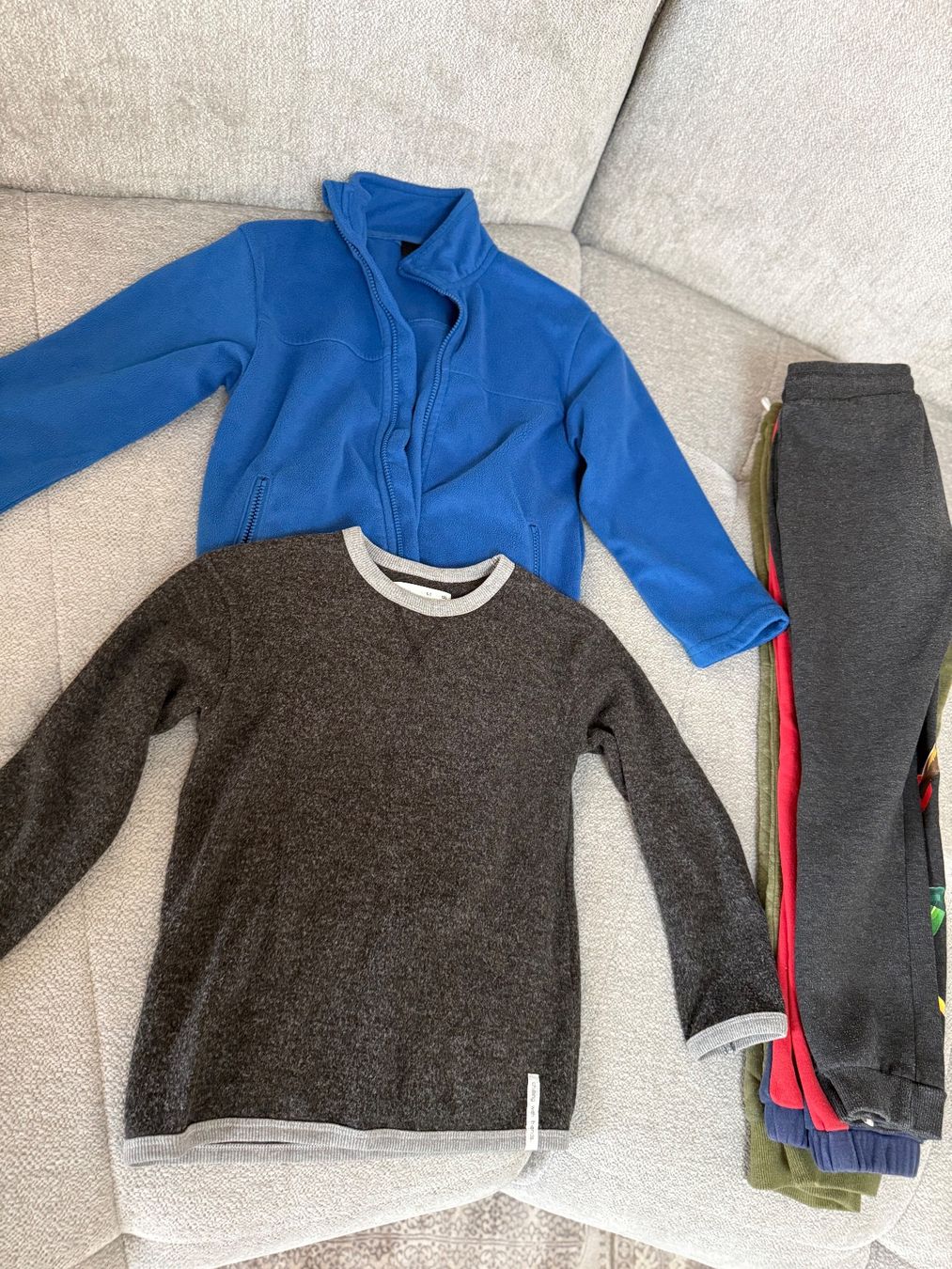 Zara Lotti & Set di vestiti: Kleiderpaket Gr. 120-134 – Usato da Uetikon am See venduto da Fraufox1 4