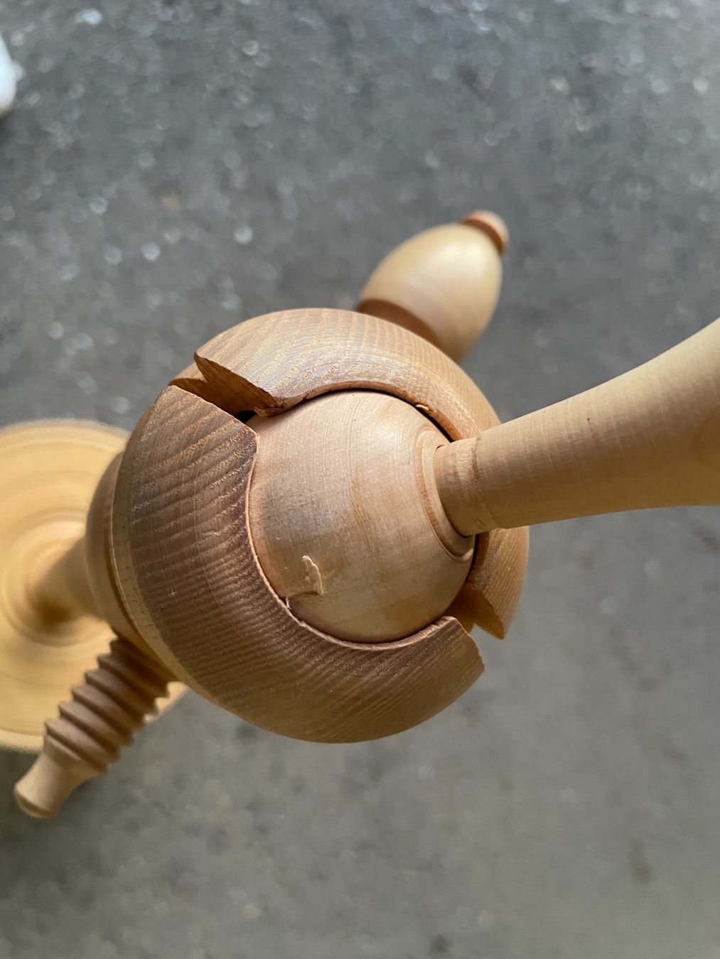 Cerchi da ricamo: Stickrahmen aus Holz – Usato da Elsau venduto da Barri.ch 6