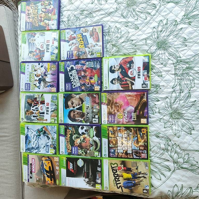 Consoles: Xbox 360 Slim Kinect 2 controller 15 giochi  – D'occasion à Losone par mar_n5ds 5