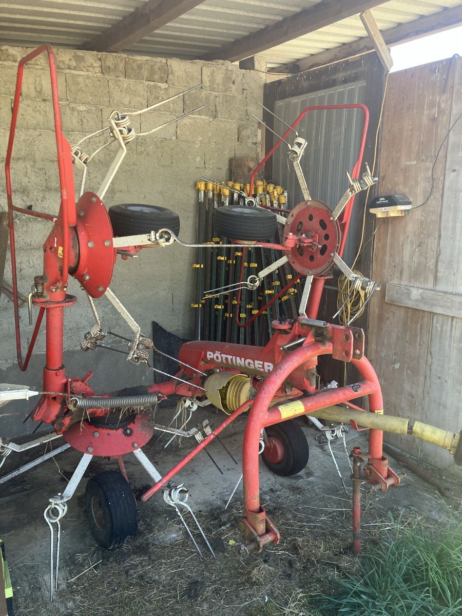 Toutes les machines: Kreiselheuer Pöttinger Hit 47 – D'occasion à Trimstein par highlander3083