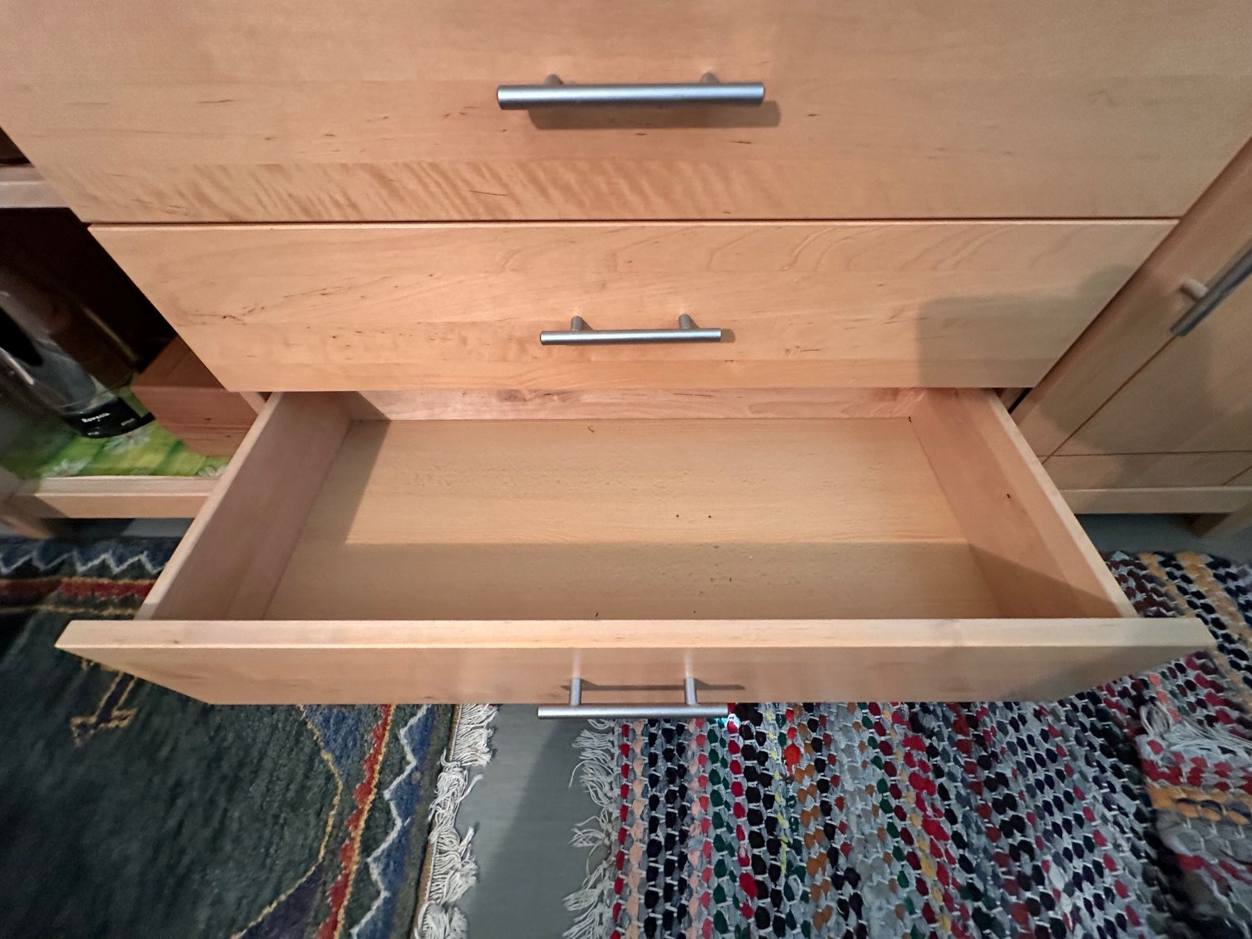 Cassettiere: Moderne Kommode / Sideboard in Buche mit viel Stauraum – Usato da Winterthur venduto da reshoppi 6