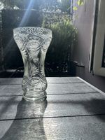 Fein gravierte Kristallvase, einzigartiges Design